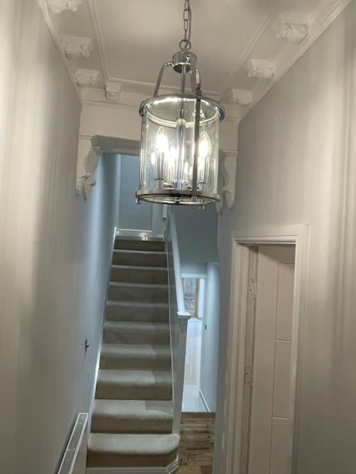 A Beautiful Terraced House In Central London Villa ภายนอก รูปภาพ